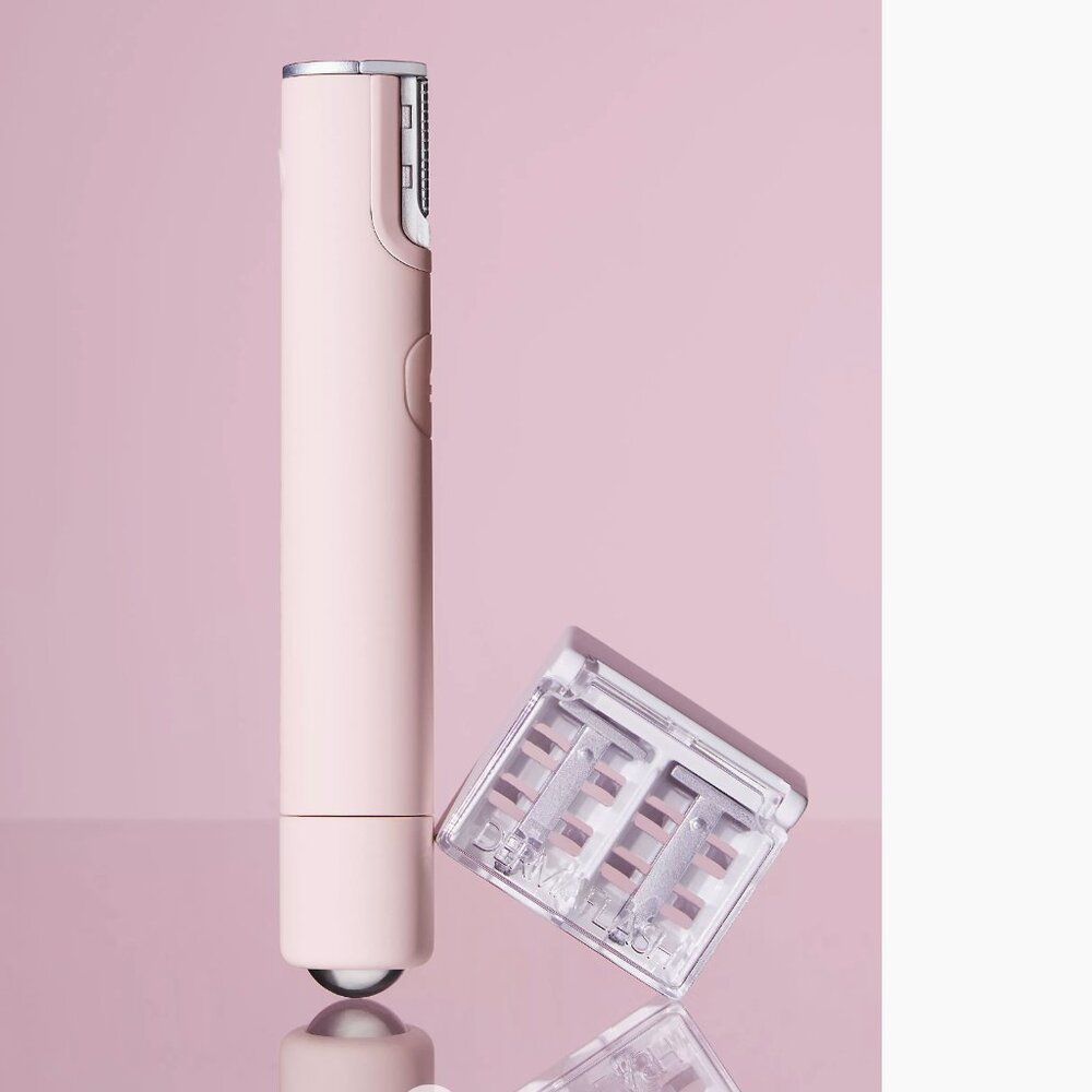 *FREE SHIPPING* NEW IN SEALED BOX / Blush Dermaflash Mini / Retails $69